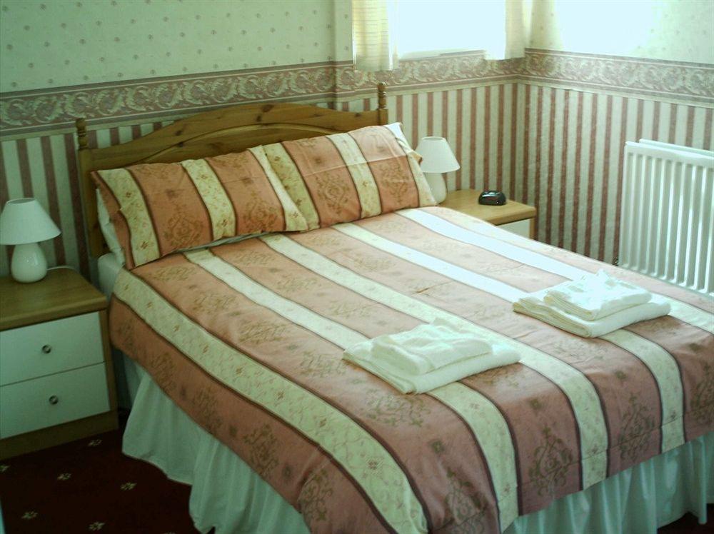 Hotel The Fernside à Sandown Extérieur photo
